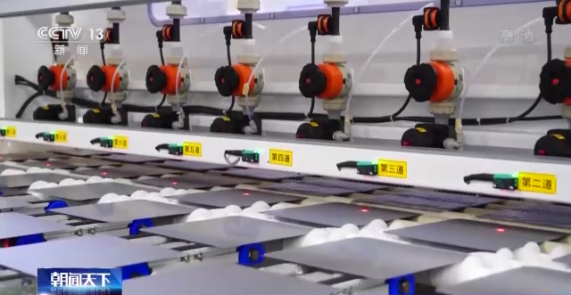 數(shù)據(jù)里的“中國(guó)活力”丨“物超人”時(shí)代來(lái)臨 物聯(lián)網(wǎng)與人工智能集成服務(wù)賦能千行百業(yè)